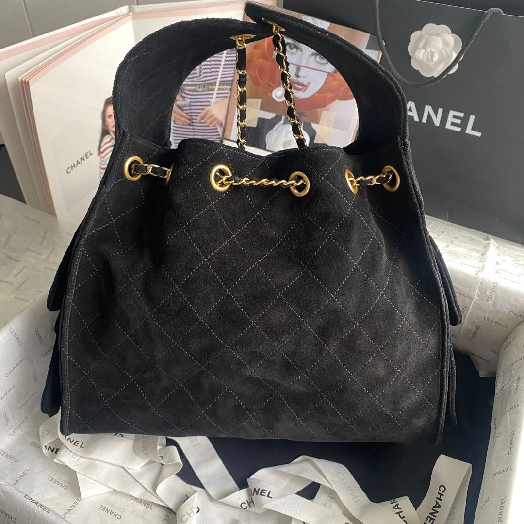 Chanel Drawstring Bucket Bag (Black)