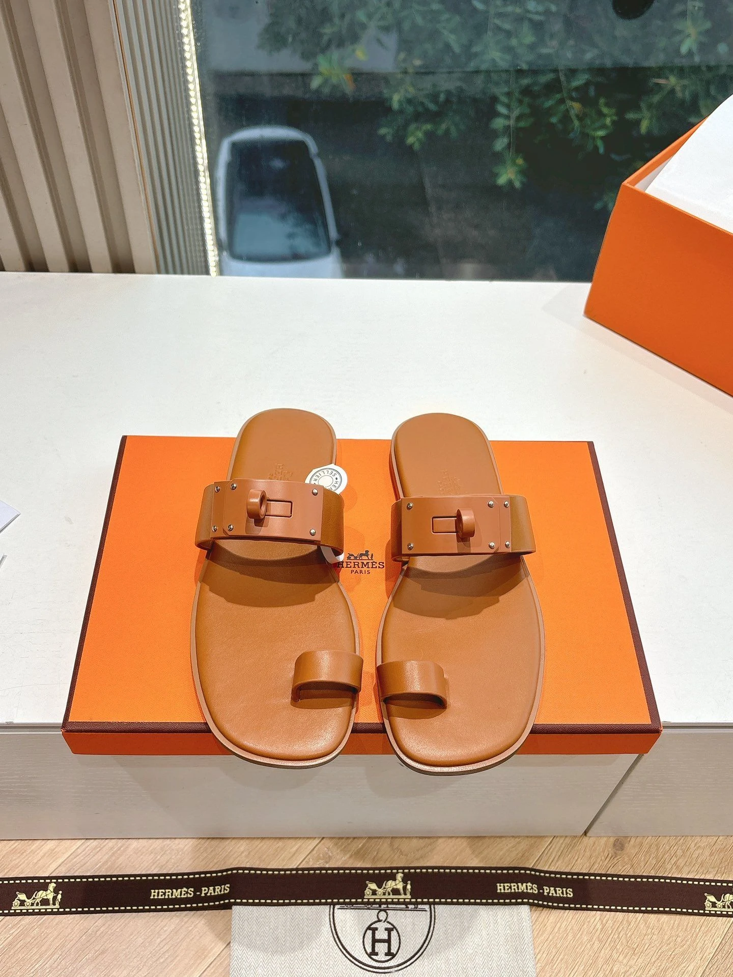 Hermes Hermès Paris Sandals (Brown)