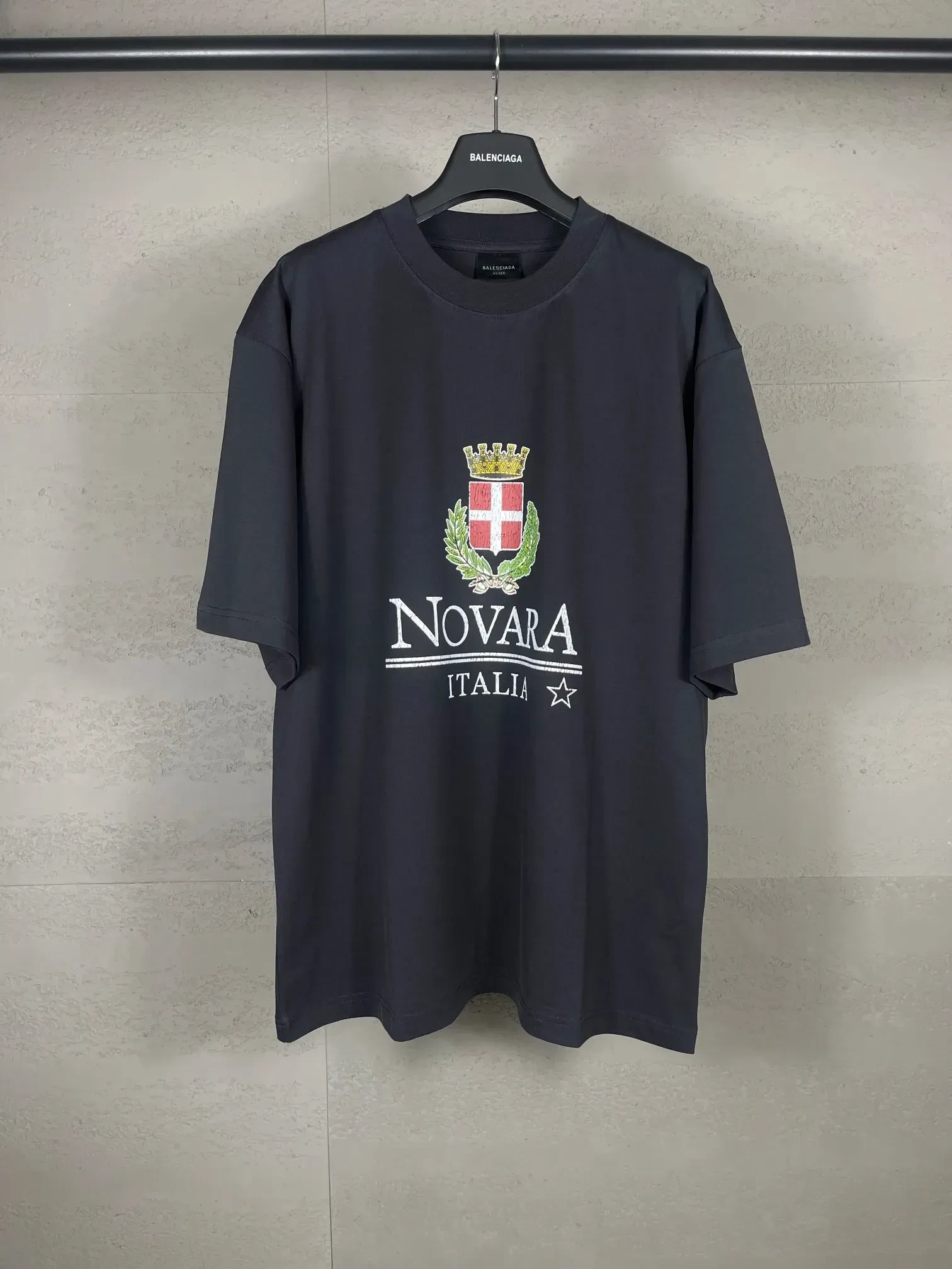 Balenciaga Novara T-shirt Black