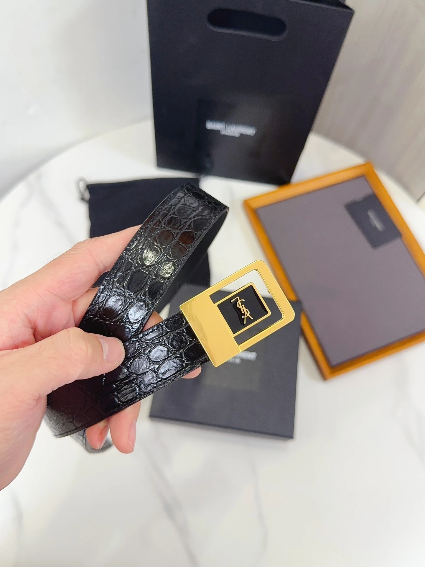 Saint Laurent JN0095