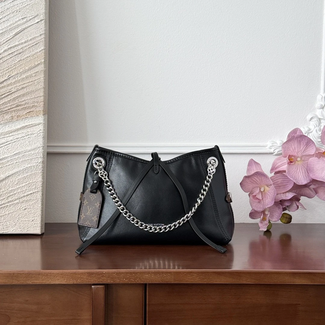 Louis Vuitton LV carryallbb-