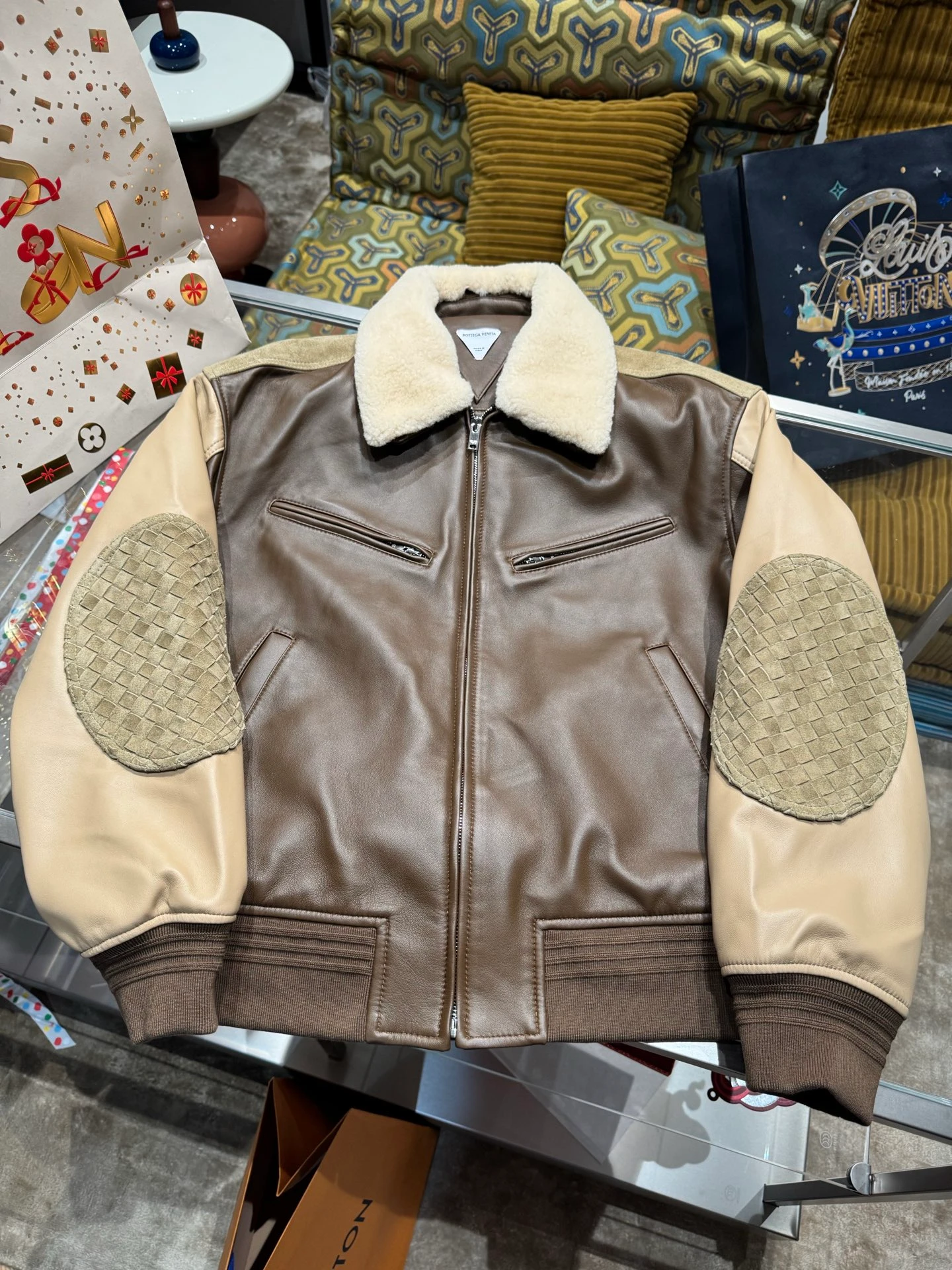 Premium Leather Bottega Veneta